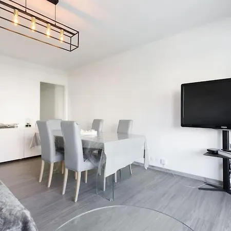 Cosy Moon 3p, Wifi, Climatise, 6 Pers, Classe 3 Etoiles Appartamento *